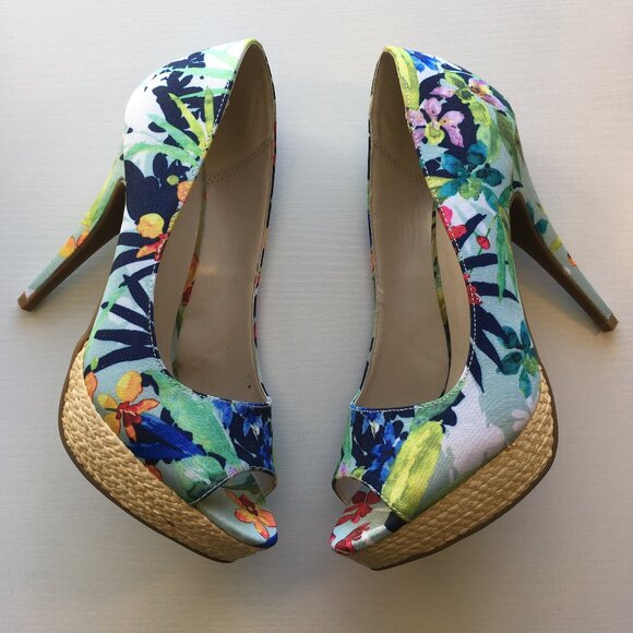 Tropical Print Peep Toe Heels by Apt. 9 - Picture 2 of 15